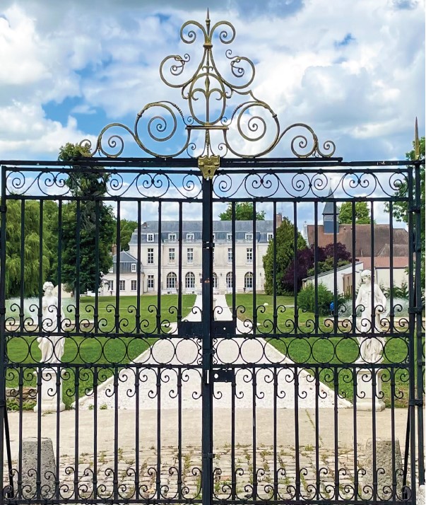 grille-chateau